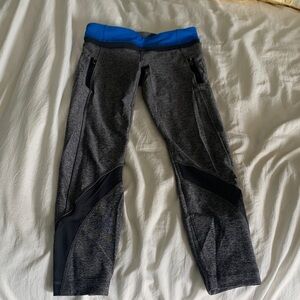 Lululemon Women’s Gray and Blue Crop Leggings